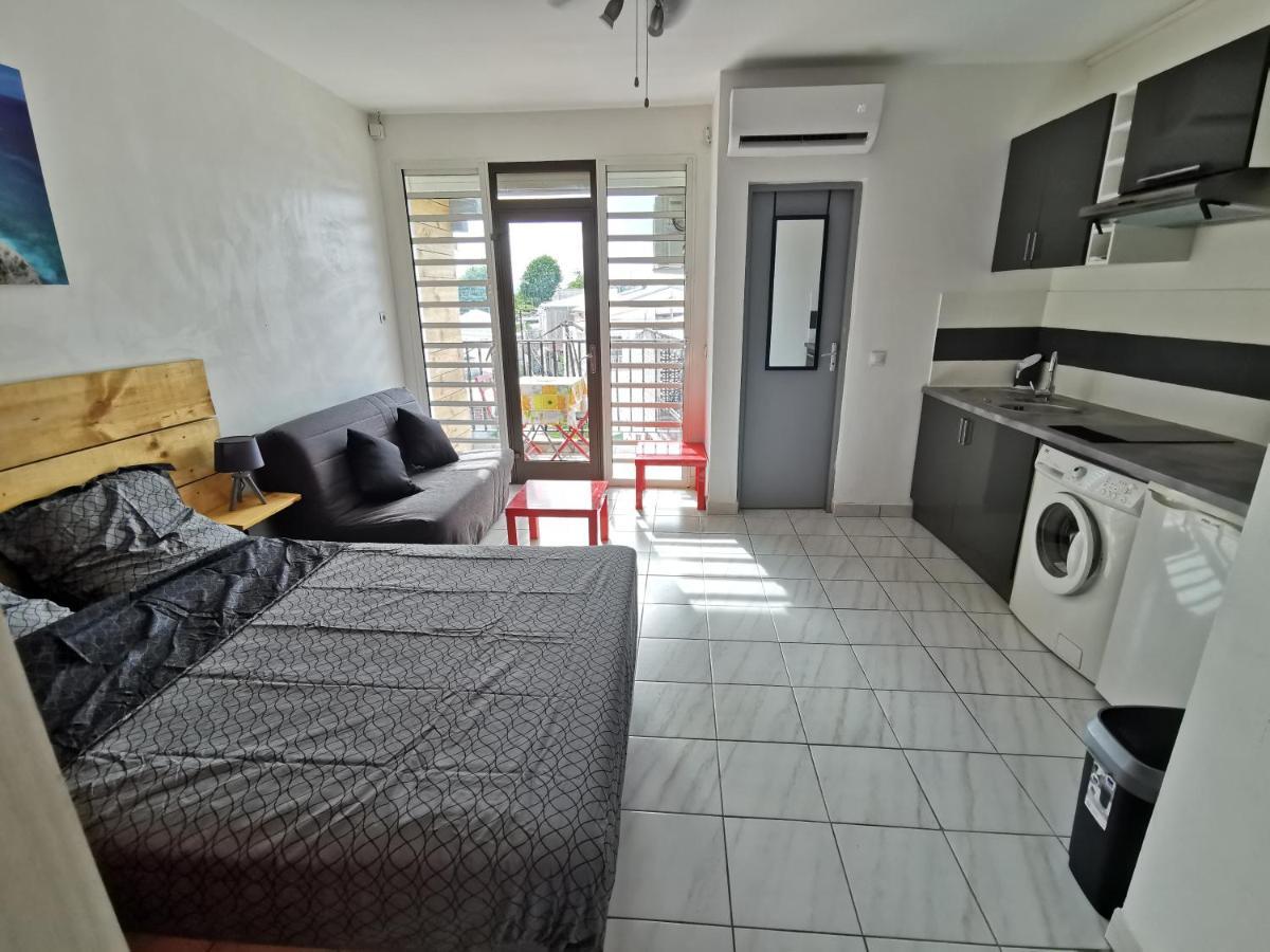 Appartement Vue Mer Et Montagne A 100M De La Plage Le Gosier  Eksteriør bilde